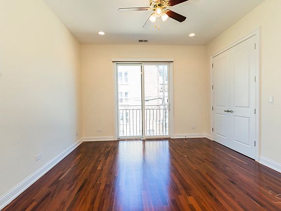 4th image of 3300 W Lawrence Ave #4W
