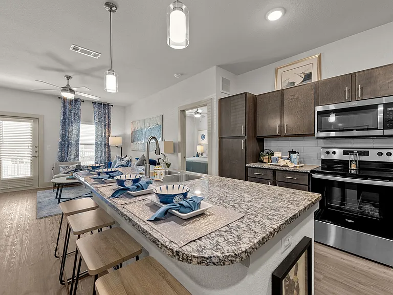 Grand at Cibolo — Photo 22
