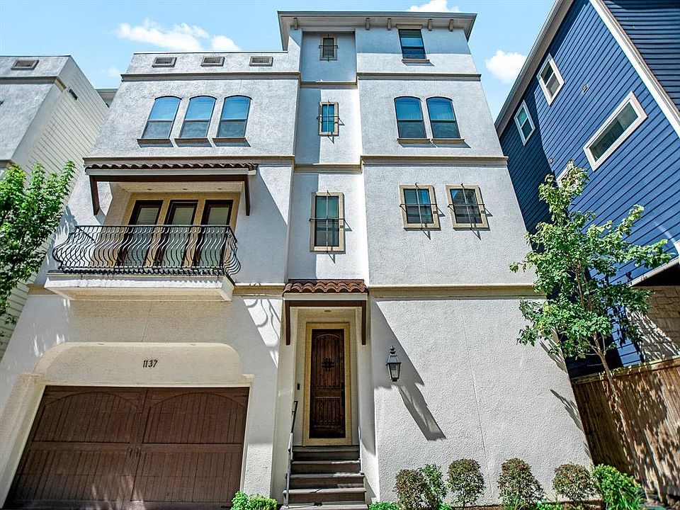 1st image of 1137-1137 W 15th 1/2 St