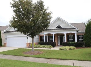 614 Aylestone Dr, Cary, NC 27519