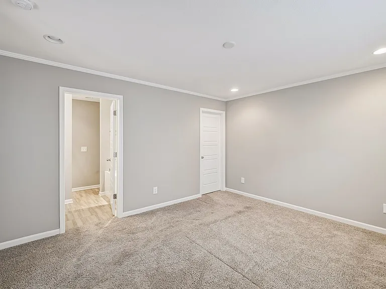 3219 Clemons Cir — Photo 25