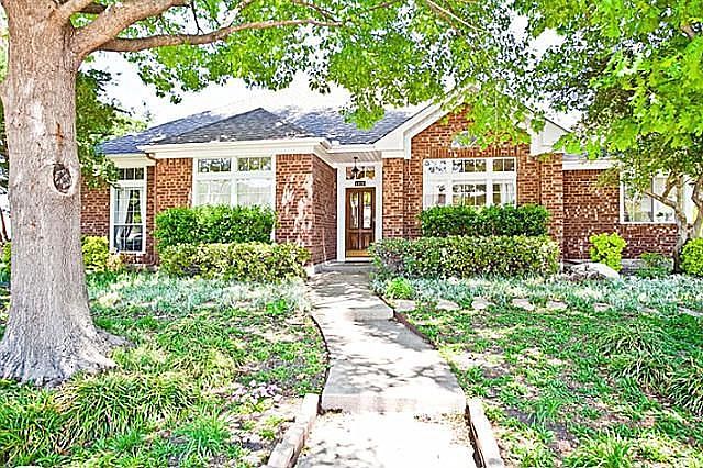 1st image of 1819 Whitney Dr