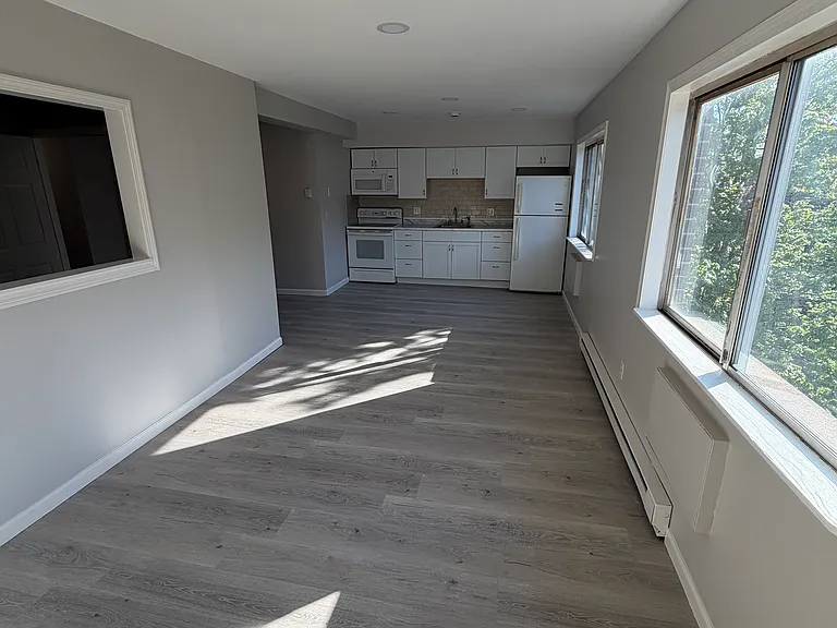 80 Claudia Dr — Photo 13