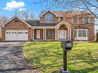 820 Henry Manor Ct, Manchester, MO 63011