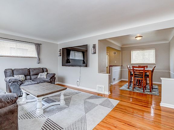 4th image of 1530 Southridge Ln
