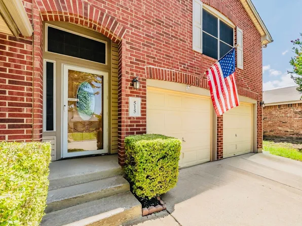 515 Berryhill Dr, Mansfield, TX 76063
