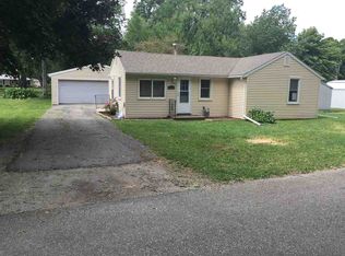 2926 Sands Ave, Cedar Falls, IA 50613