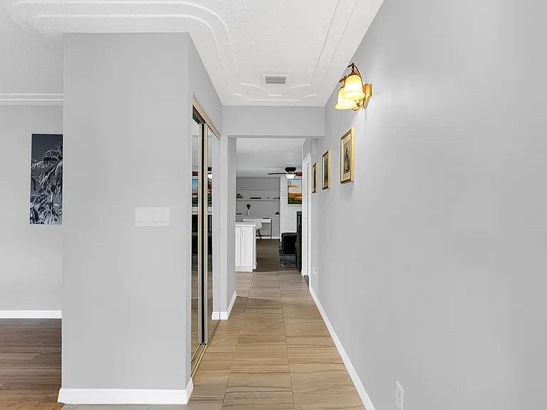 2445 Keiser Ct — Photo 17