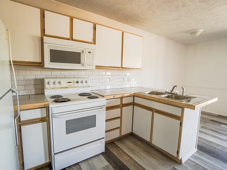 4 Fisher Creek Dr #1 — Photo 2