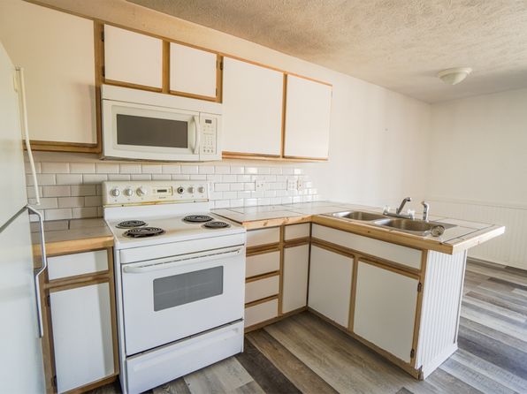 4 Fisher Creek Dr, Kimberling City, MO