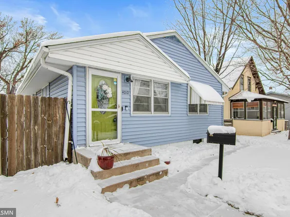 4212 6th St NE, Columbia Heights, MN 55421