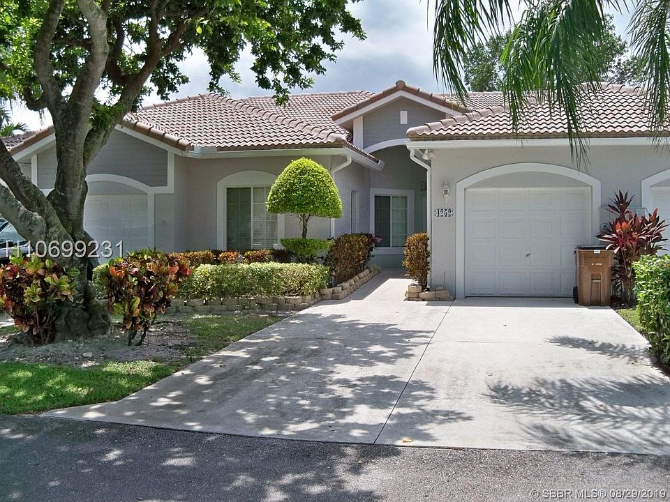 1st image of 4252 SW 11th St