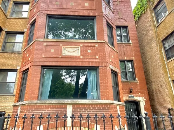 7545 S Yates Blvd, Chicago, IL 60649