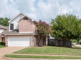 1801 Cactus Cir, Lewisville, TX 75077