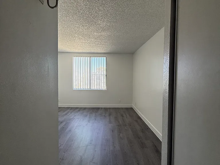 3830 University Center Dr #2 — Photo 9