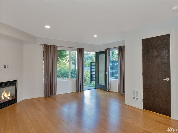 5th image of 2134 NE 89th St #C