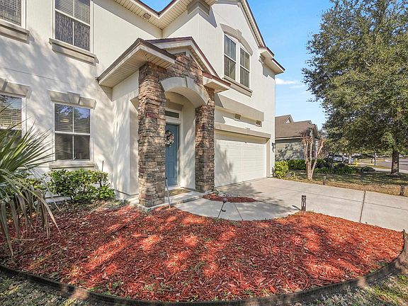 4th image of 11372 Emilys Crossing Ct