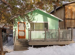 739 San Bernardino Ave, Sugarloaf, CA 92386