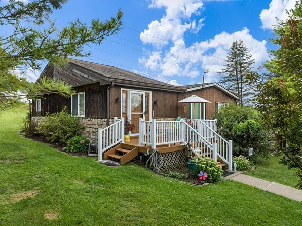 683 Apple Pie Ridge, Wheeling, WV 26003
