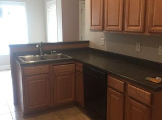 611 Stirling Bridge Dr, Warner Robins, GA 31088