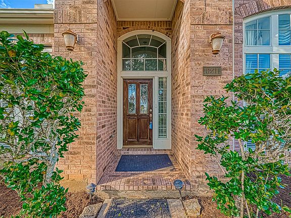 4th image of 6211 Waterwalk Ct