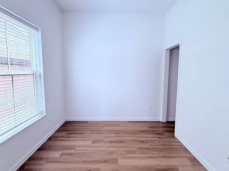 308 Miltenberger Street — Photo 37