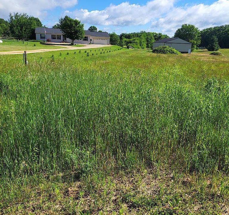 1st image of N9044 PILAR ROAD