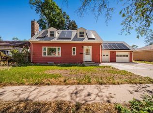 1528 Alexander Cir, Pueblo, CO 81001