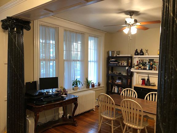 2nd image of 2209 Park Ave