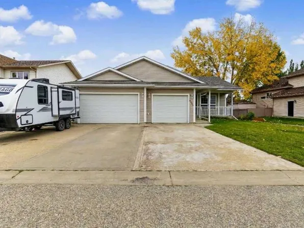 9323 N 69a Ave, Grande Prairie, AB T8V 6T3