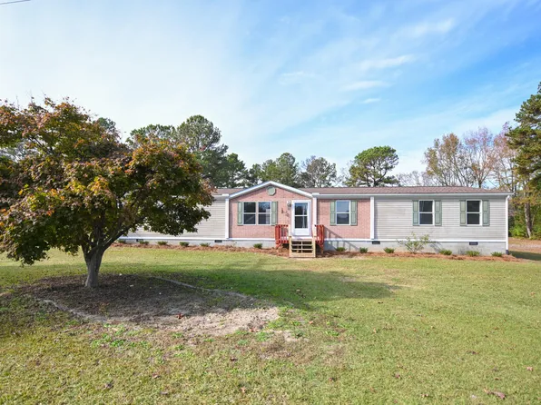 72 Loop Rd, Clayton, NC 27527