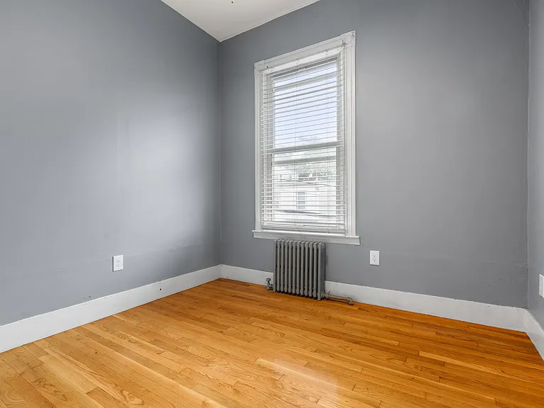 111 Falcon St #3 — Photo 12