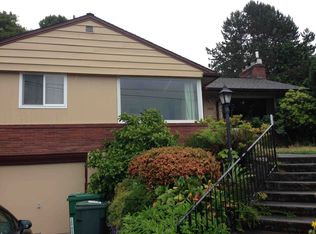 7028 43rd Ave NE, Seattle, WA 98115