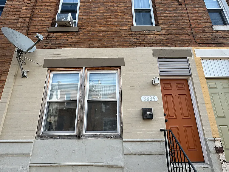 3835 N Percy St — Photo 11