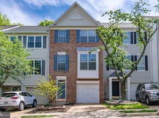 45527 Grand Central Sq, Sterling, VA 20166