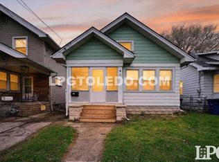 128 Carbon St, Toledo, OH 43605
