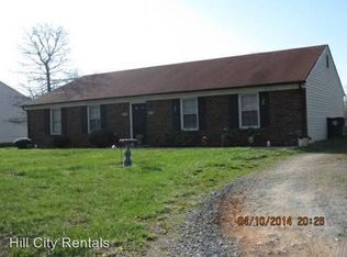 940 Grand Arbre Dr, Bedford, VA 24523