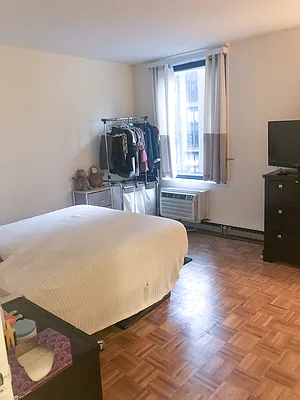 Rented by ONE Manhattan Real Estate | media 16