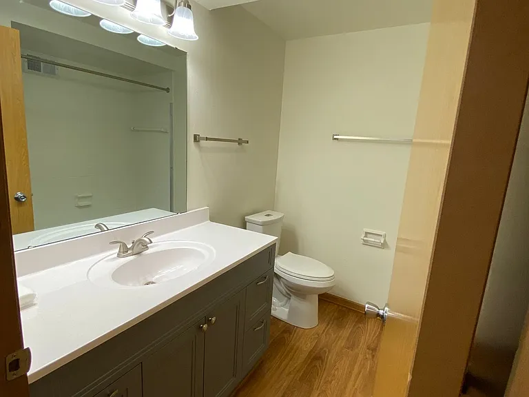 12235-12237 W Dearbourn Ave #12239 — Photo 17
