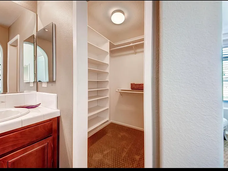 411 Almond Rd — Photo 14