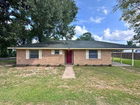 709 Baker St, Huntsville, TX 77340