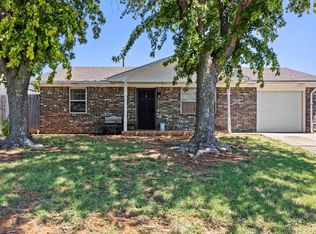 140 Stewart Ave, Weatherford, OK 73096