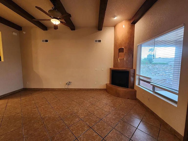 2105 San Patricio Loop — Photo 26