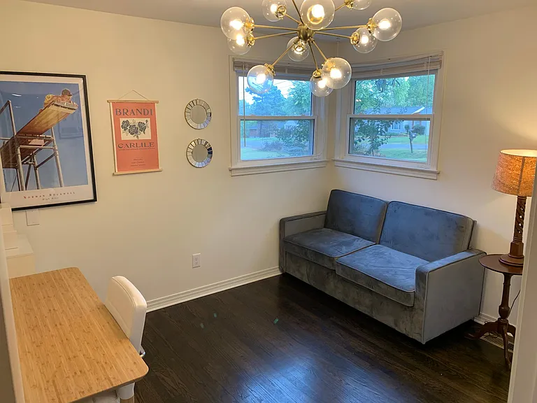 810 Chadwell Dr — Photo 11