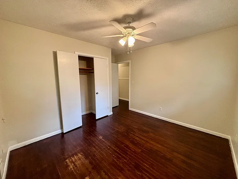 2712 Sherlock Dr — Photo 23