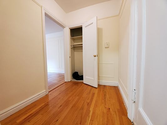 2nd image of 233 W 233rd St APT 3A