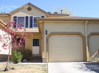 1233 Firefly Cir, Colorado Springs, CO 80916