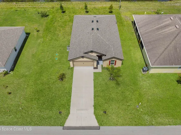 2120 Garbett Ave SW, Palm Bay, FL 32908