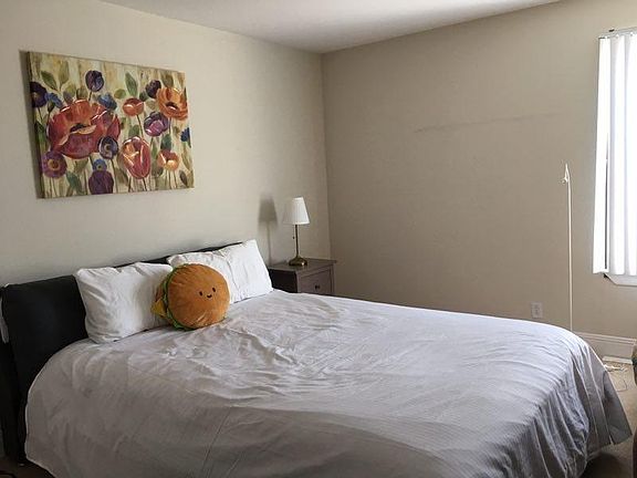 5th image of 1471 El Camino Real APT 8