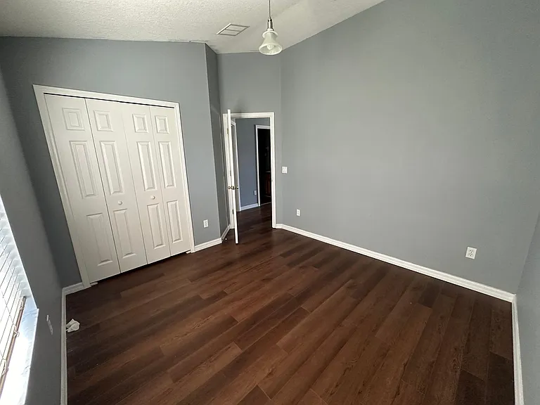 6308 Lake Smith Cir — Photo 2